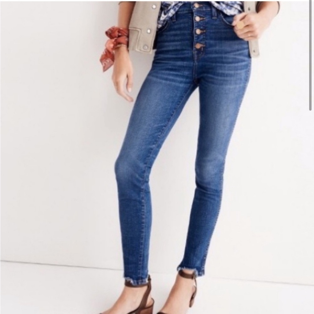 Madewell 10” High Rise Button-fly Distressed Hem Skinny Jeans